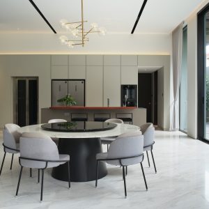 Second hand furniture (Dining set)